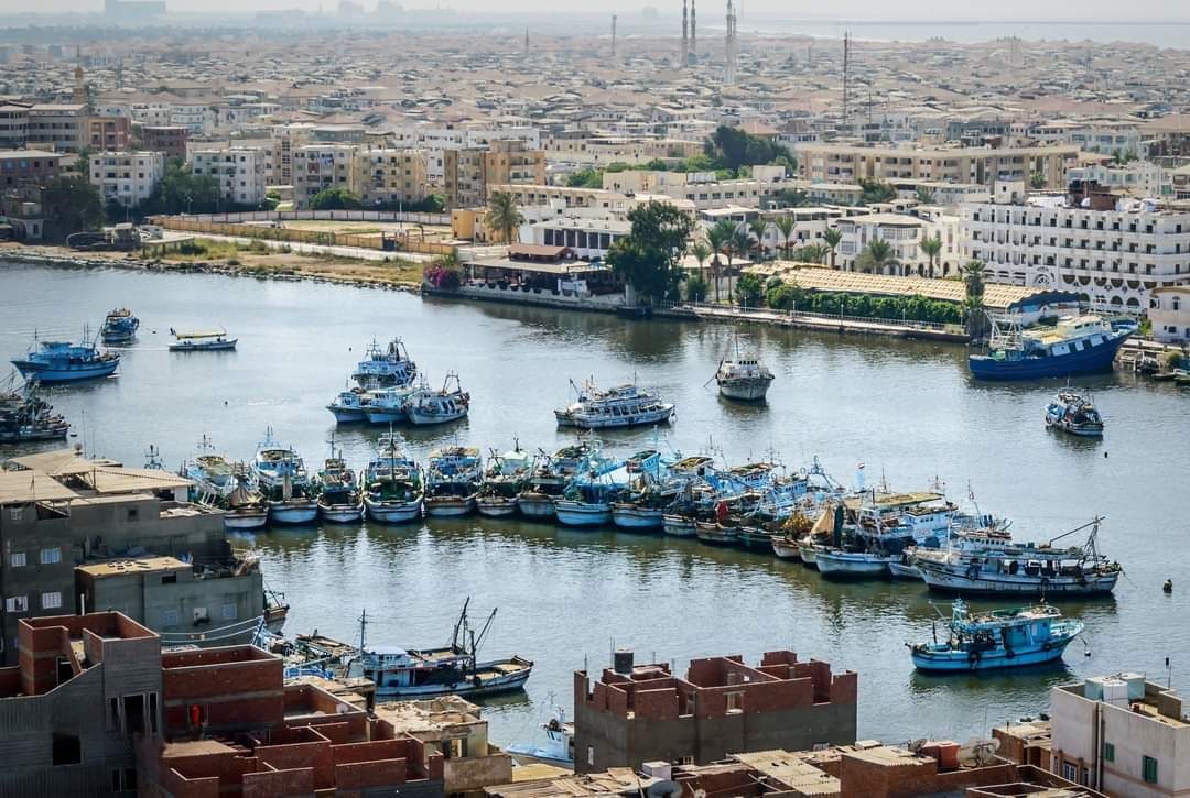 شاطئ عزبة البرج